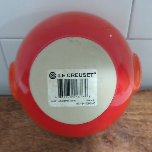 Le Creuset Caribbean Blue Lion Head Bowl - Picture 5 of 6